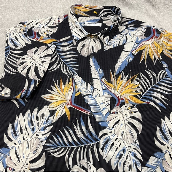 Tommy Bahama Men's Size 2XLT Tall Tropical Leaf Print Poly Blend Hawaiian Shirt - Picture 1 of 9